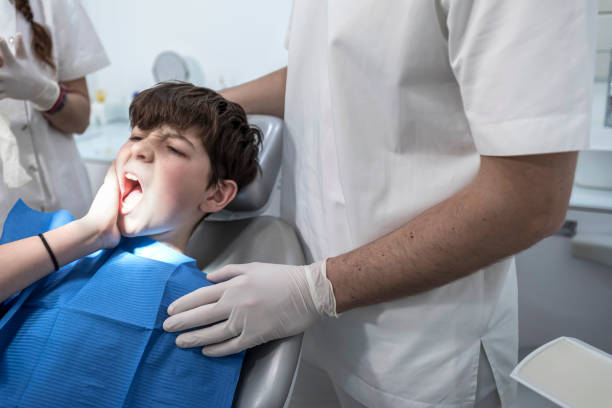 Best Broken or Cracked Tooth Emergency Dentist in Ruthers, CA